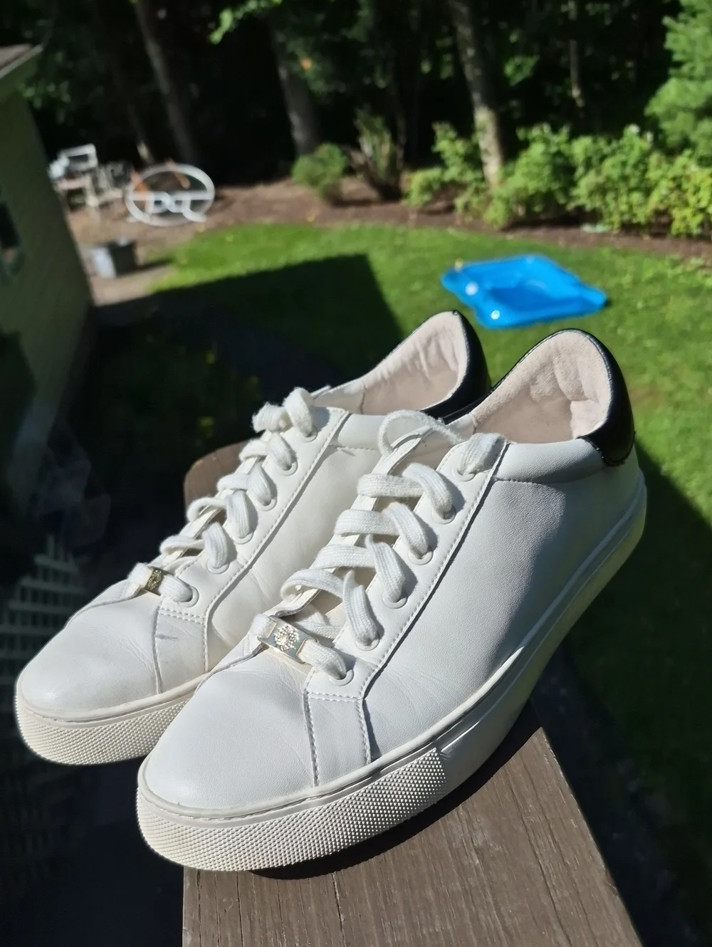 WHBM White black  Leather Fashion Women's Sneakers Kicks SZ 9M